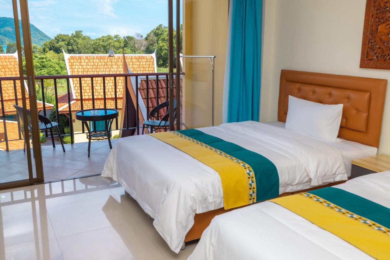 Phuket Kana International Hotel普吉岛卡娜国际酒店 Rawai Екстер'єр фото