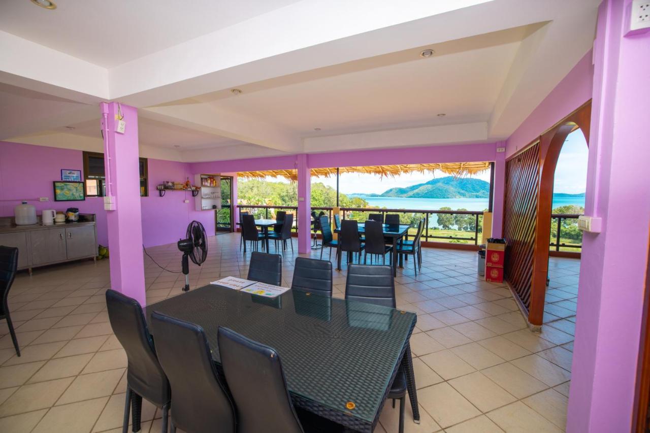Phuket Kana International Hotel普吉岛卡娜国际酒店 Rawai Екстер'єр фото
