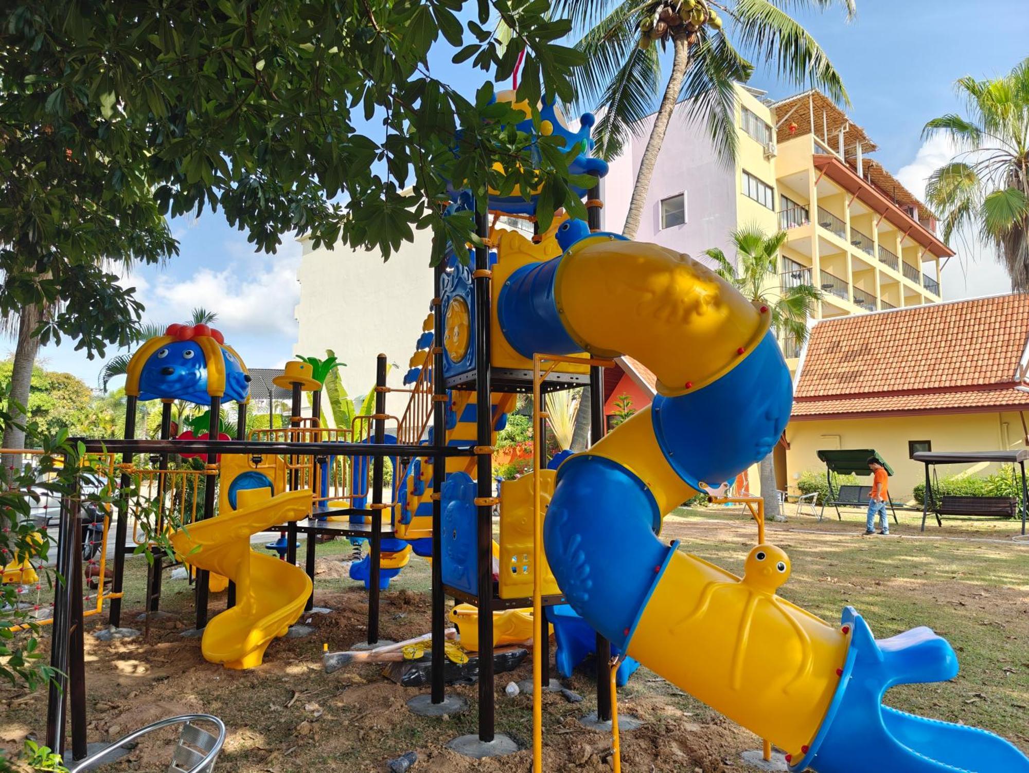 Phuket Kana International Hotel普吉岛卡娜国际酒店 Rawai Екстер'єр фото