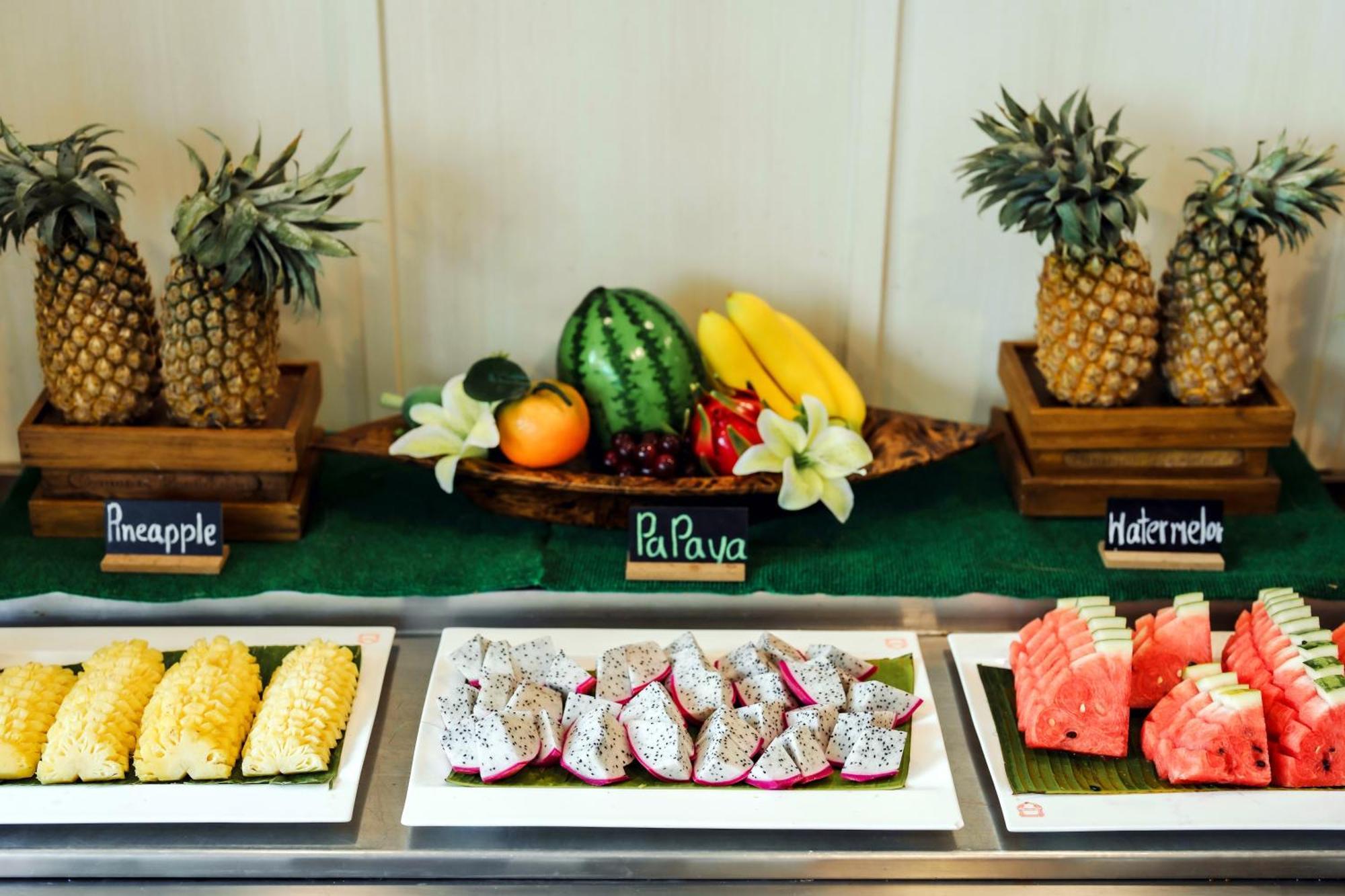 Phuket Kana International Hotel普吉岛卡娜国际酒店 Rawai Екстер'єр фото