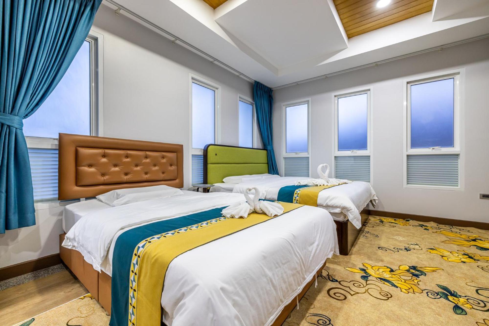 Phuket Kana International Hotel普吉岛卡娜国际酒店 Rawai Екстер'єр фото